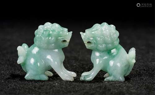 PAIR OF CHINESE REPUBILC PERIOD JADEITE FOOLIONS