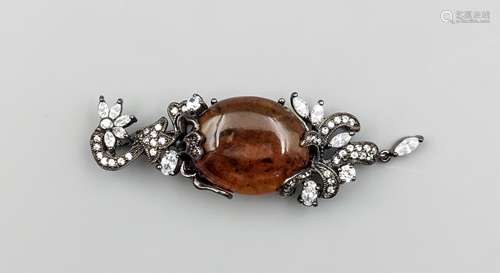 CHINESE AMBER AND DIAMOND FLOWER PENDANT