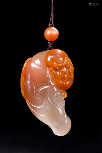 CHINESE AGATE CARVED LOHAN PENDANT