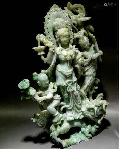 CHINESE QING DYNASTY JADEITE CARVED MAGU