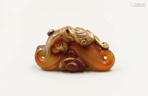 Chinese Agate Carved Water Caltrop Pendant