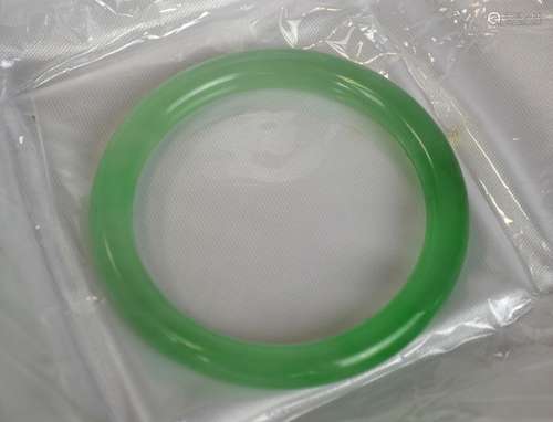 GIA Cert. Fine Green Jadeite Bangle