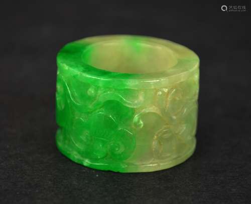 Chinese Carved Antique Jadeite Thumb Ring