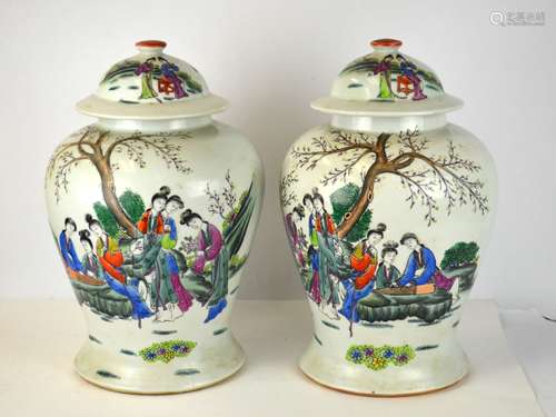 Pr Large Chinese Famille Rose Covered Ginger Jar