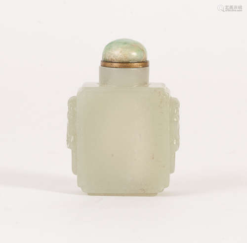 19th Chinese Antique pale celadon Jade Snuff Bottle清晚期 青白玉四方壺