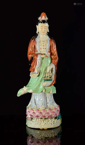 Chinese Famille Rose Porcelain Kuanyin