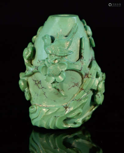 Chinese Carved Turquois Snuff Bottle