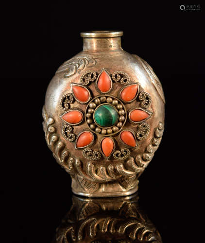 Chinese Mongolian Silver Snuff Bottle with Coral Inlay