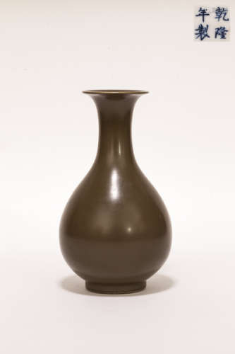 18th Chinese Antique Teadust Glazed Porcelain Vase清乾隆 茶葉末色瓶