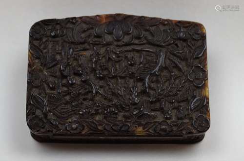 Shell box. China. Mid 19th century. Snuff box carved in relief with figures, pavilion in a garden landscape. 2-1/2