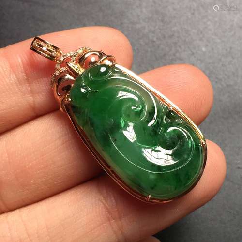 18K gold Diamond Green Jadeite Ruyi Pendant