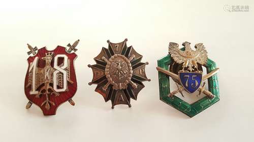 Vintage Polish Enamel 3 Badges