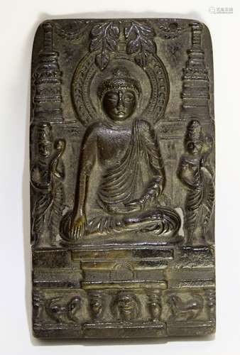 Bronze plaque. China. T'ang period. (618-920). Central figure of Amida Buddha seated on a throne decorated with lions flanked by two lokapalas. Two stupas above joined by foliage. 4-1/2