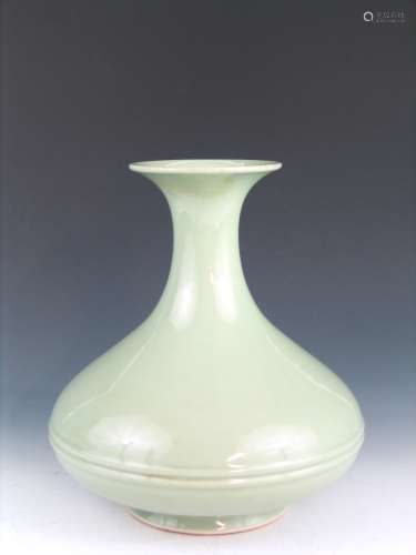 Chinese Celadon Porcelain Vase.