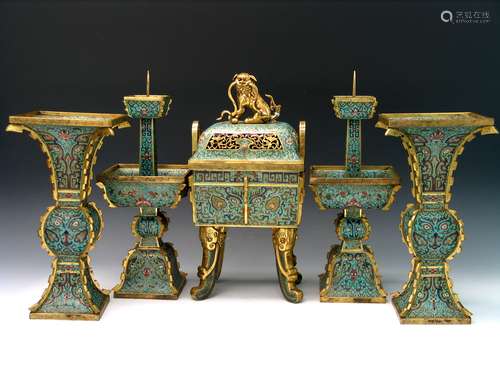 Five Piece Chinese Cloisonne Garniture, Wugong,