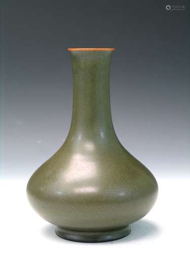 Chinese Tea Dust Porcelain Vase, Qianlong Mark.