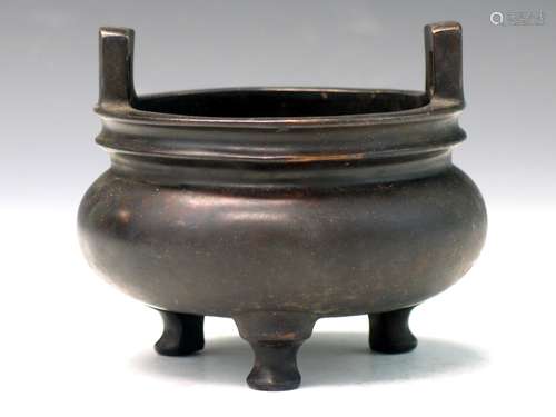 Chinese Bronze Incense Burner, Xuande Mark.