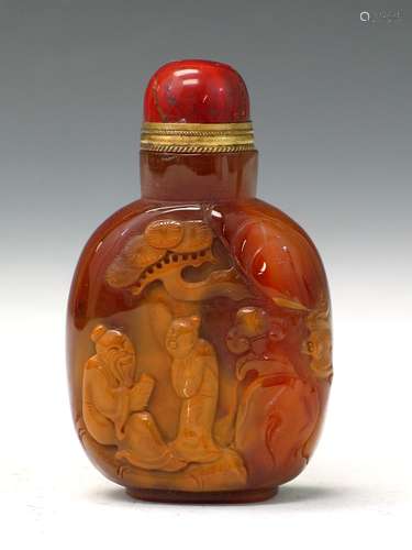 Chinese Agate Snuff Bottle.