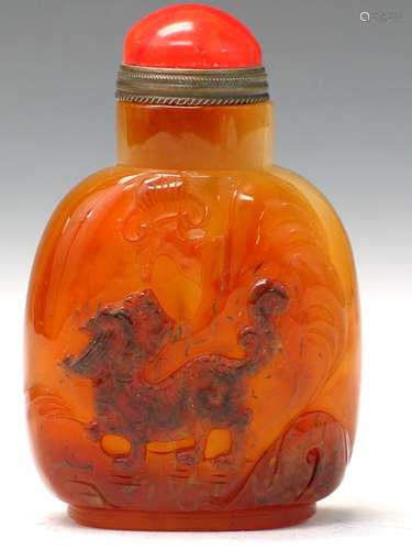 Chinese Agate Snuff Bottle.