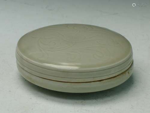 Chinese Ding Ware Porcelain Box.