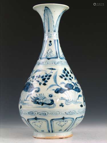 Chinese Blue and White Porcelain Vase