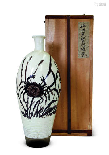 磁州窑蟹图花瓶