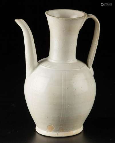 ANTIQUE Chinese White Glaze YingQing Wine pot, SONG period. 8