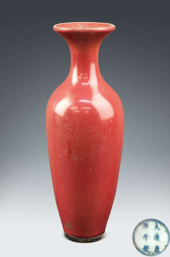 清 · 紅釉柳葉瓶