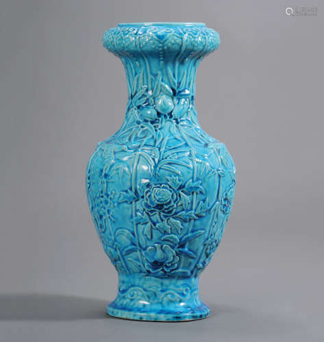 民国 孔雀蓝堆瓷瓶