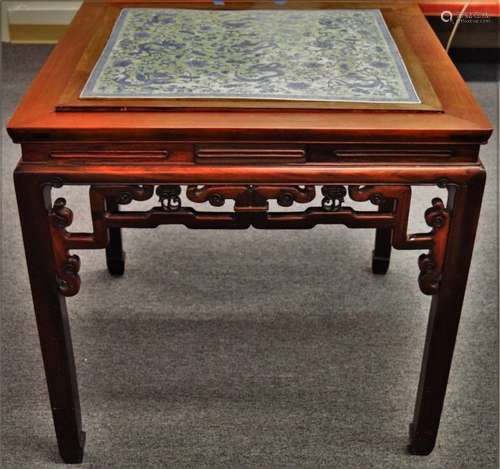 Table. China. 19th century. Rosewood. Top Plaque Insert.