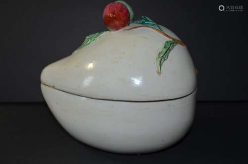 19th Chinese Peach Form Porcelain Box