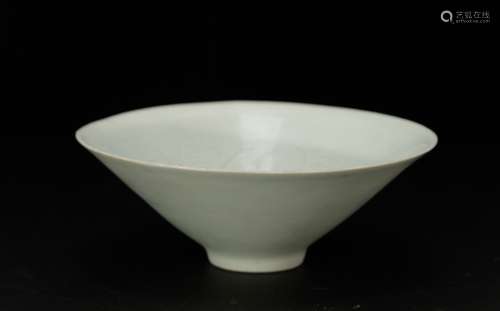 Chinese White Glazed Bowl