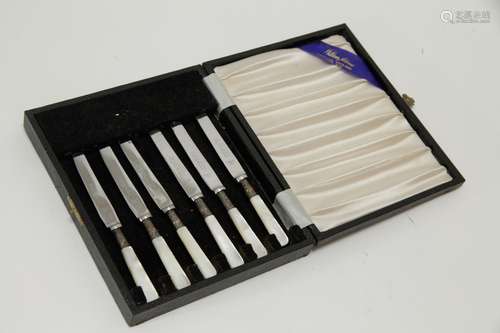 Set of Fork with original Box