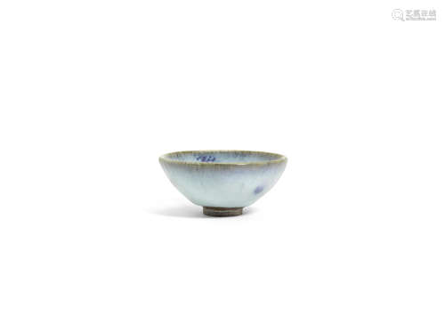 A small Junyao purple-splashed bowl