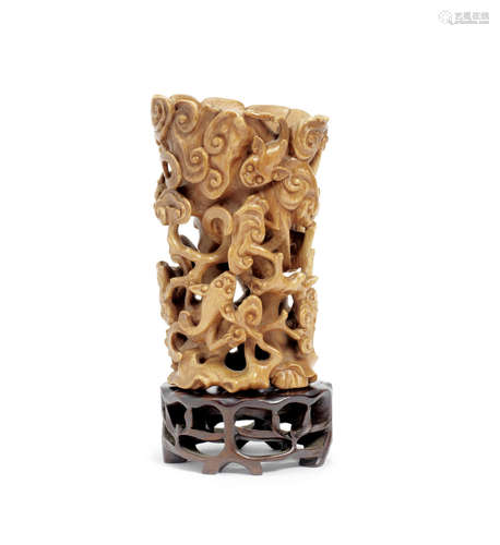 A fine 'chilong and lingzhi' reticulated ivory vase