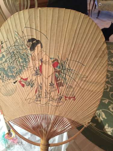 Antique Beauty Fan