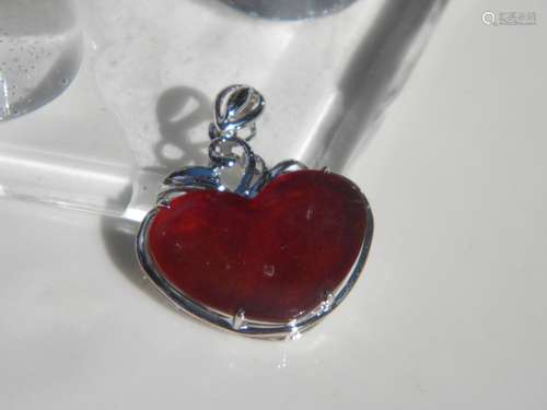 18K Gold Red Jadeite Heart Shape Pendant