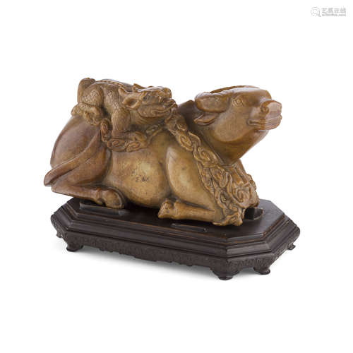 MASSIVE SOAPSTONE CARVING OF A BUFFALO AND A BIXIE QING DYNASTY, 18TH/19TH CENTURY