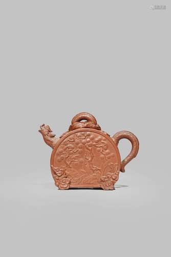 A CHINESE YIXING TEAPOT AND COVER