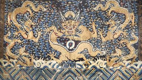 A LARGE CHINESE EMBROIDERED SILK PANEL