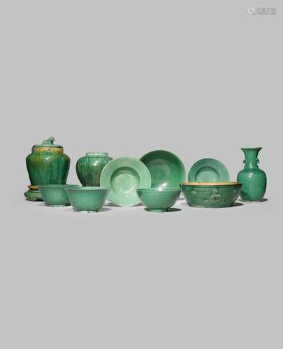 A SMALL COLLECTION OF CHINESE GREEN GLAZED PORCELAIN AND STONEWARE ITEMS