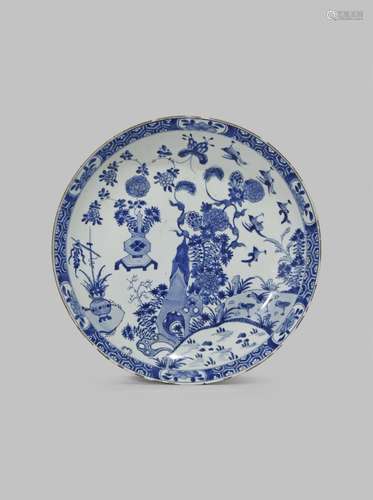 A LARGE CHINESE BLUE AND WHITE DISH