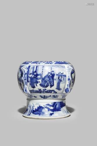 A CHINESE BLUE AND WHITE REDUCED VASE