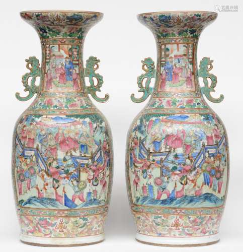 A large pair of Chinese famille rose vases decorated with court scenes, 19thC, H 85,5 - 86 cm (one vase with restoration on the bottom, body and ear)