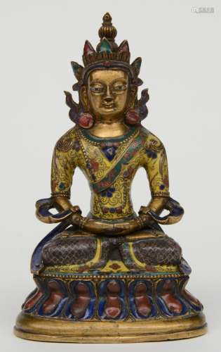 Tibetan cloisonné seated Buddha (Amitayus), 18thC, H 16 cm (restauration and minor damage of the cloisonné)