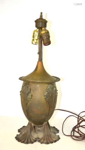 Jefferson Bronze Vase Lamp