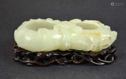 18/19th Century. Chinese Carved Jade Brush Washer