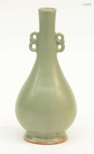 A Chinese celadon-ground bottlevase, crab claw crackleware, H 23,5 cm