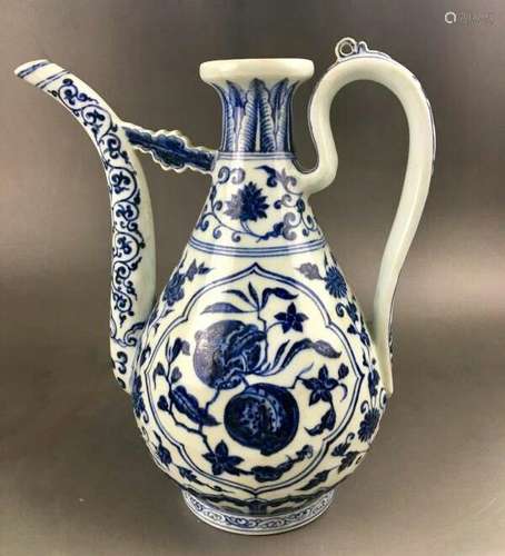 Chinese Blue/White Porcelain Ewer