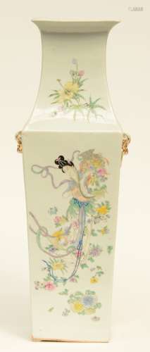 A Chinese quadrangular polychrome vase, decorated with figures and a deer, 19thC, H 59,5 cm (chips on the top rim)